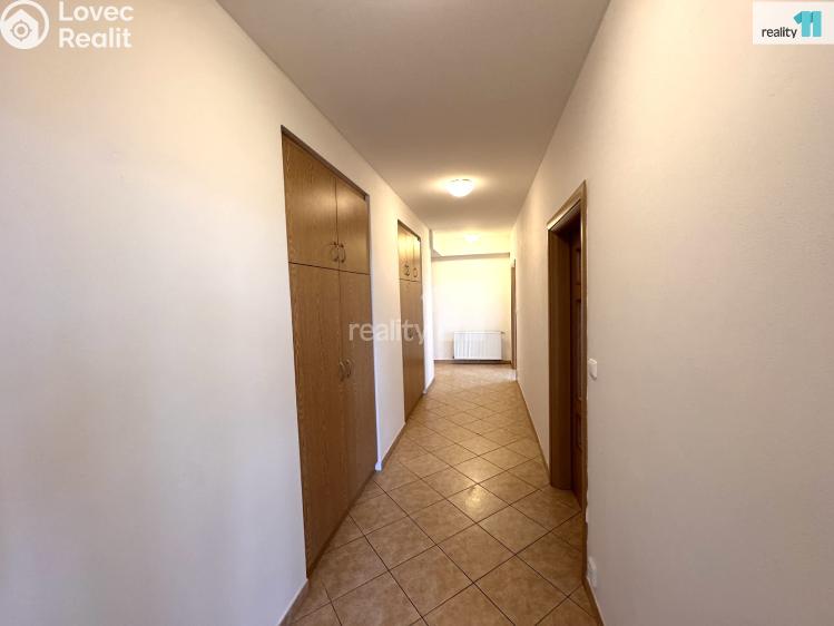 Pronájem bytu 1+KK Praha 9, Kolbenova č. 18