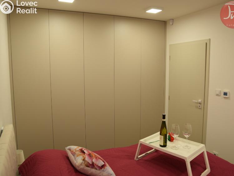 Pronájem bytu 2+KK Soběšovice č. 11