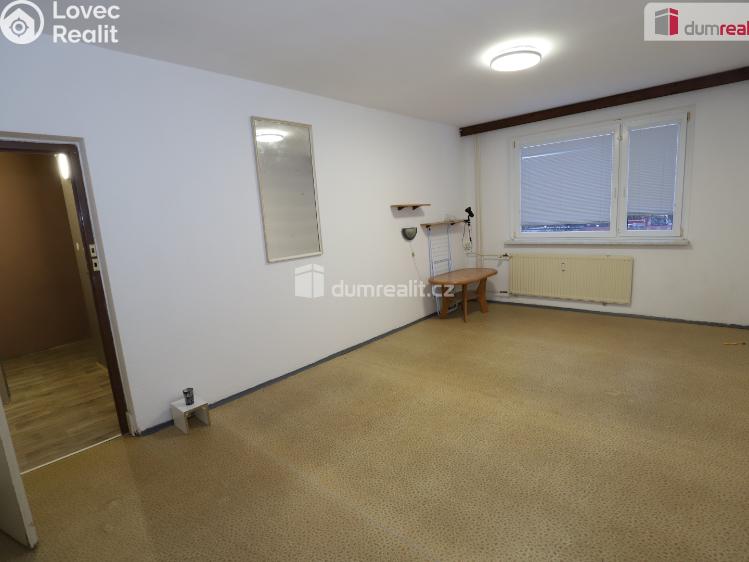 Pronájem bytu 1+1 Sokolov, Křížová č. 7