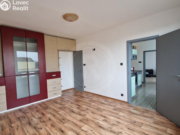 Pronájem bytu 2+1 České Budějovice, Jar. Haška 2128/20 č. 7