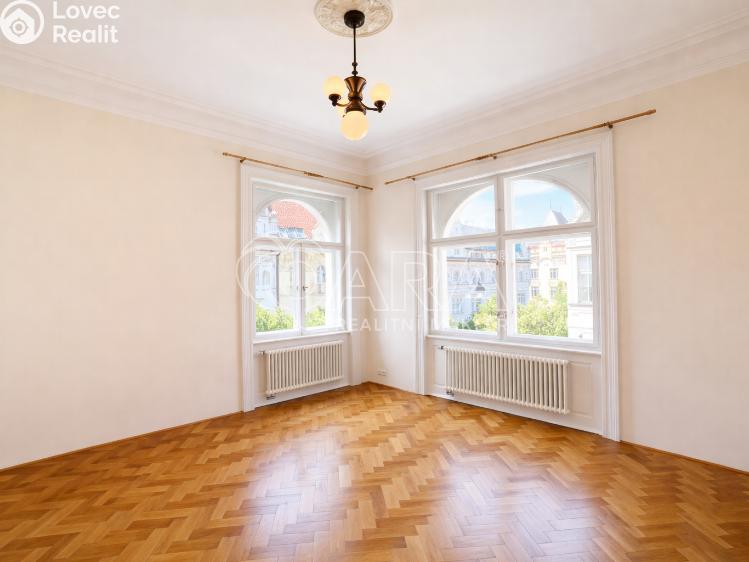 Rent apartment 4+1 Praha, Pařížská č. 2
