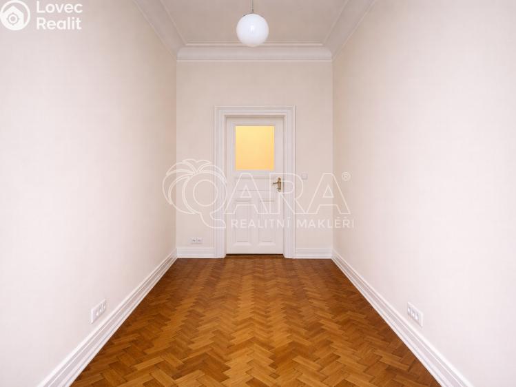 Rent apartment 4+1 Praha, Pařížská č. 12