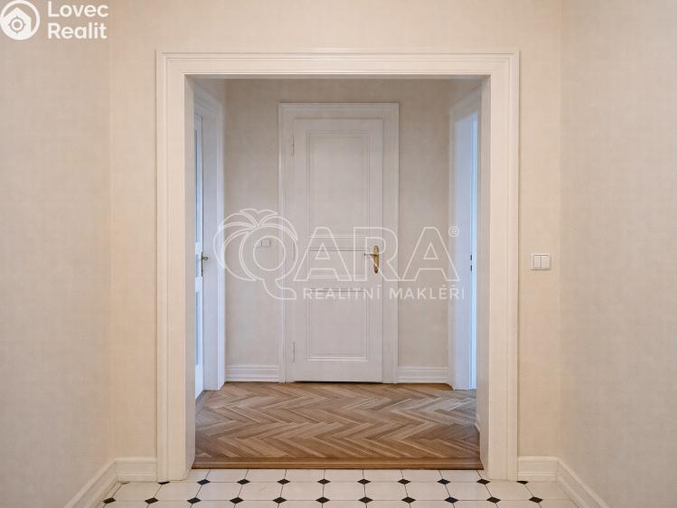 Rent apartment 4+1 Praha, Pařížská č. 15