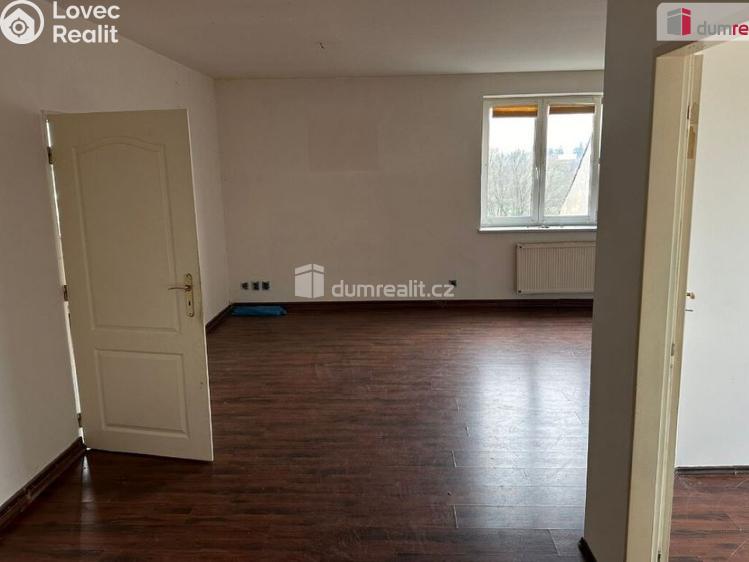 Pronájem bytu 4+1 Třebeň č. 7