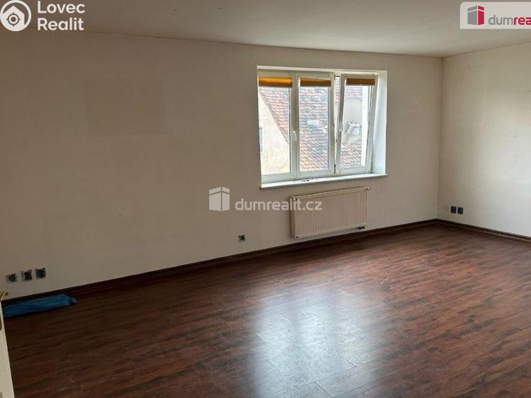 Pronájem bytu 4+1 Třebeň č. 9