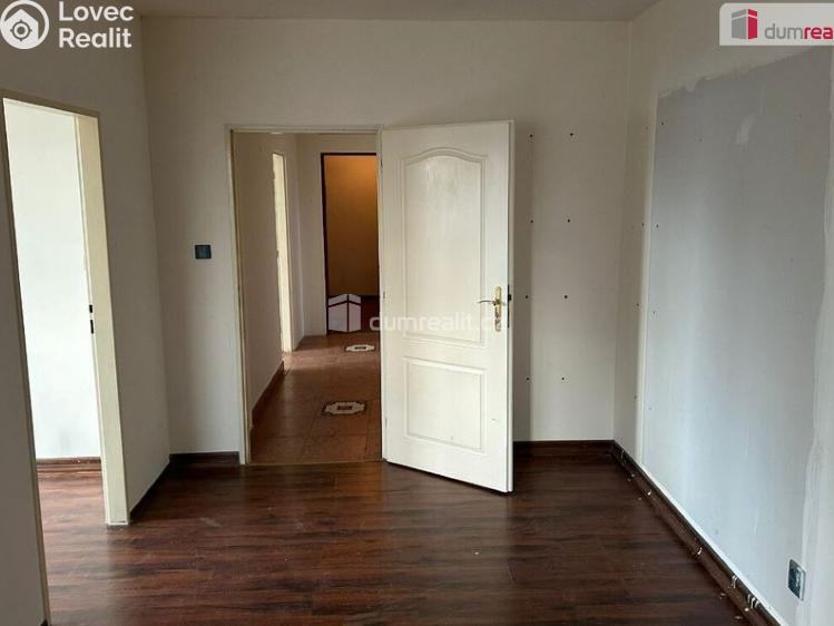 Pronájem bytu 4+1 Třebeň č. 10