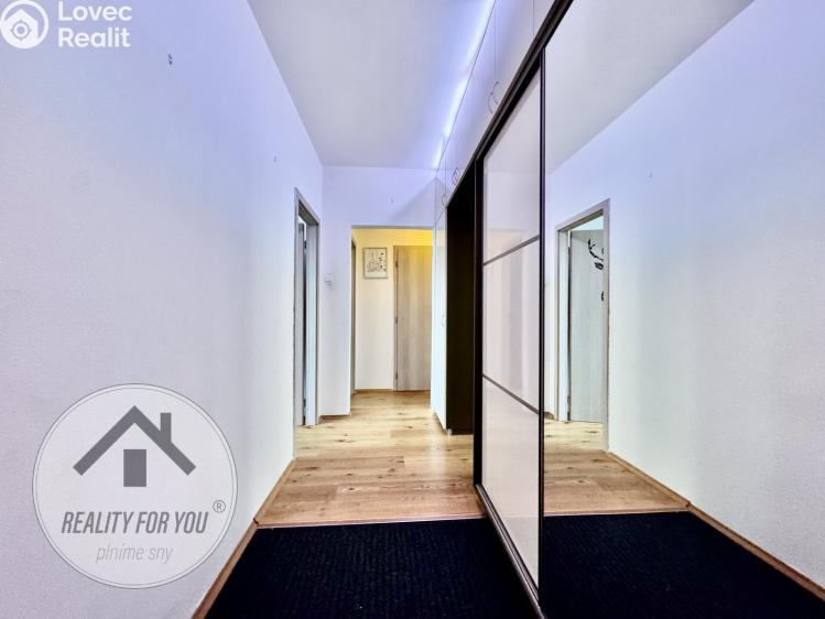 Prodej bytu 3+1 Liberec, Pazderkova 933/3 č. 10