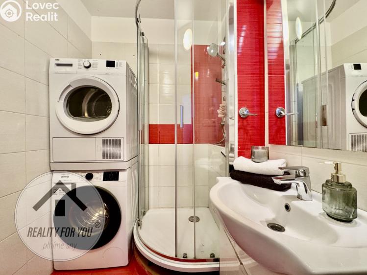 Prodej bytu 3+1 Liberec, Pazderkova 933/3 č. 16