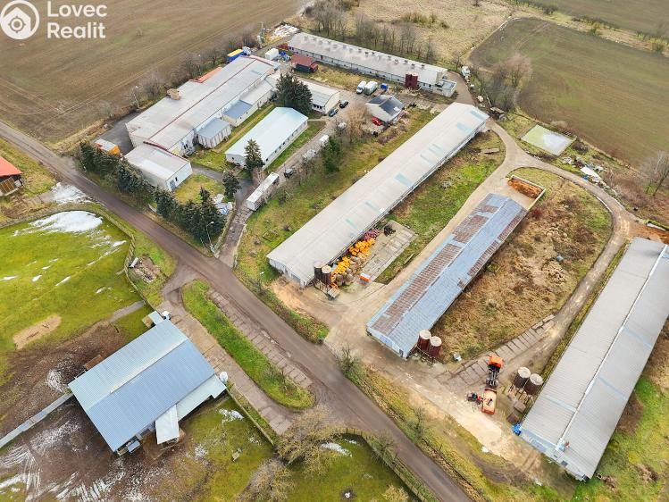 Prodej zemědělského objektu Lány, Zámecká 427 č. 14