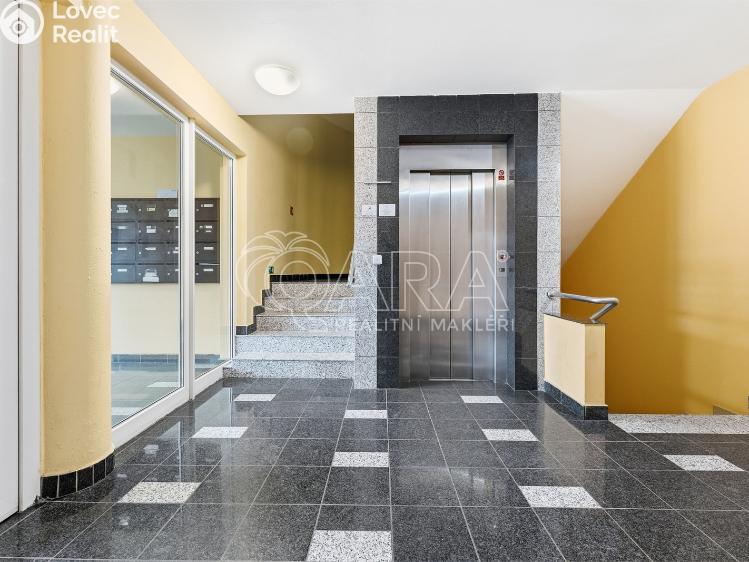 Pronájem kanceláře Praha, Nad Šutkou 1811/12 č. 7