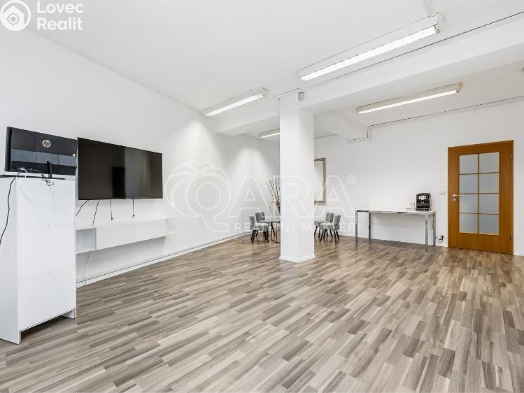 Pronájem kanceláře Praha, Nad Šutkou 1811/12 č. 11