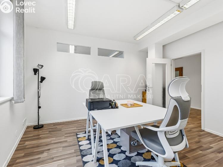 Pronájem kanceláře Praha, Nad Šutkou 1811/12 č. 15