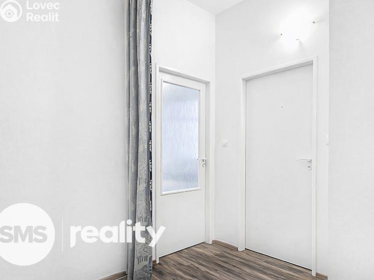 Pronájem bytu 1+KK Opava, Nákladní 400/16 č. 6