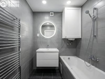 Sale apartment 2+1 Bechyně, Na Libuši 629 č. 17