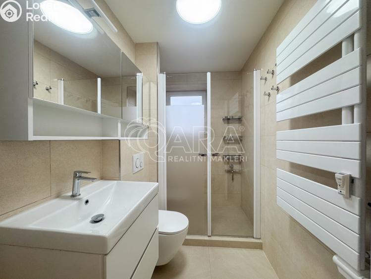 Pronájem bytu 2+1 České Budějovice, Nerudova 991/2 č. 10