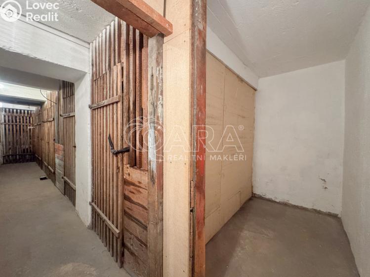 Pronájem bytu 2+1 České Budějovice, Nerudova 991/2 č. 22