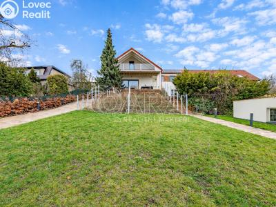 Rent office space Roztoky, Nad vinicemi č. 2