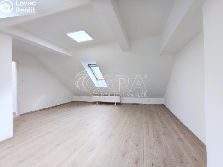 Pronájem bytu 2+1 Praha, Hanusova 826/29 č. 11