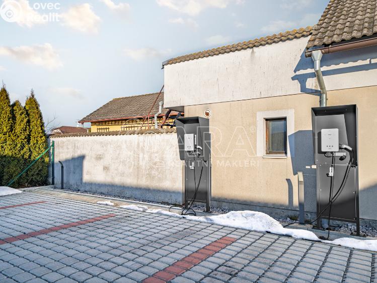 Продаж торгового приміщення Sukorady č. 7