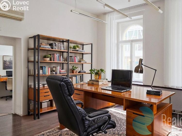 Rent office space Praha, Opletalova č. 2