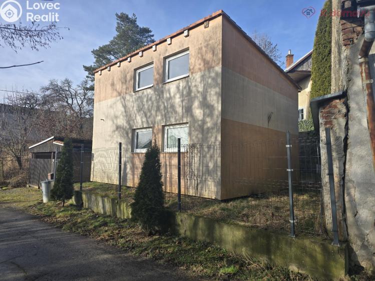 Prodej rodinného domu Domaželice č. 1