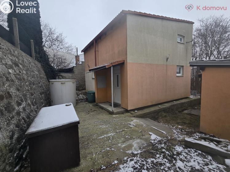 Prodej rodinného domu Domaželice č. 3