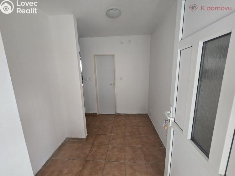 Prodej rodinného domu Domaželice č. 6