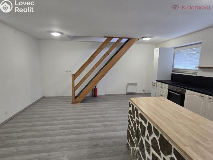 Prodej rodinného domu Domaželice č. 7