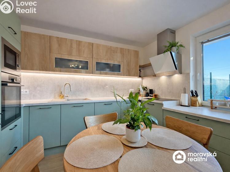 Sale apartment 3+KK Veverské Knínice č. 14