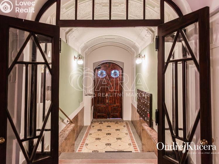 Pronájem bytu 2+KK Praha, Kaprova 52/6 č. 27