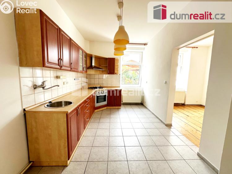 Pronájem bytu 3+1 Teplice, Jiřího Wolkera č. 1