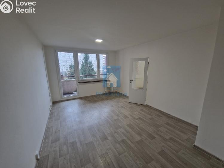 Pronájem bytu 3+1 Praha, Výletní č. 3