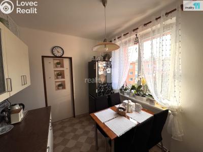 Prodej bytu 3+1 Děčín, Lounská č. 5