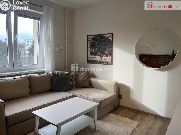 Pronájem bytu 2+1 Chodov, Poděbradova č. 2