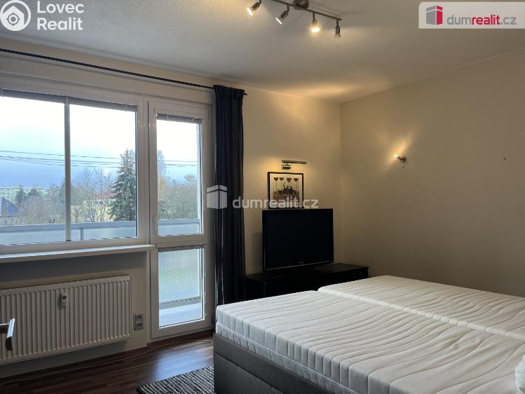 Pronájem bytu 2+1 Chodov, Poděbradova č. 5