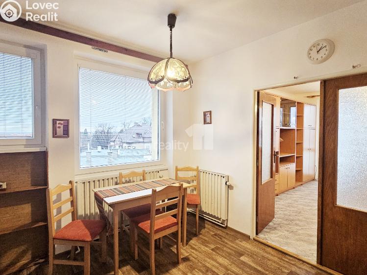 Pronájem bytu 2+1 Kolín, V Břízách č. 4