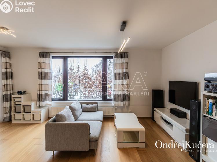 Rent apartment 4+KK Praha, K Beranovu 1200/20 č. 6