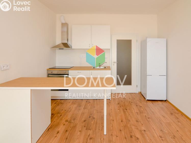 Pronájem bytu 1+KK Chýně, Premonstrátů 910 č. 2