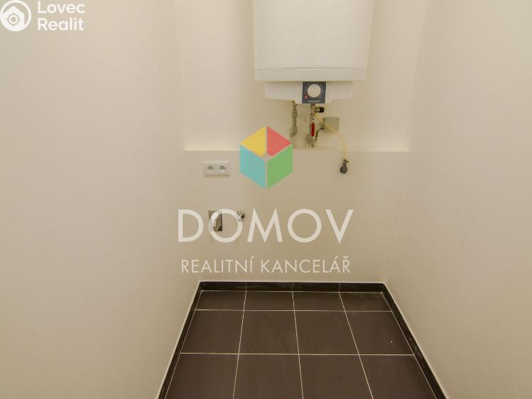 Pronájem bytu 1+KK Chýně, Premonstrátů 910 č. 7