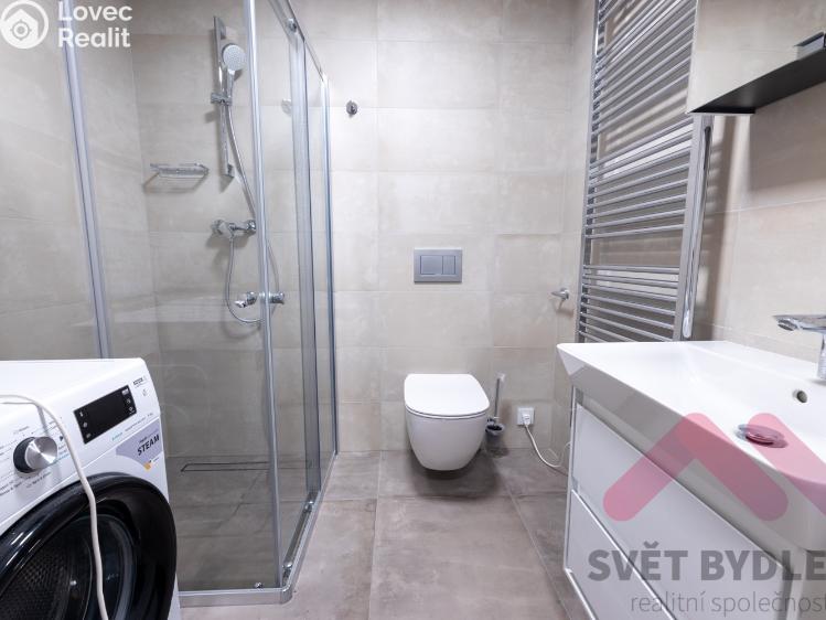 Rent apartment 2+KK Praha, Laudova 1004/24 č. 9