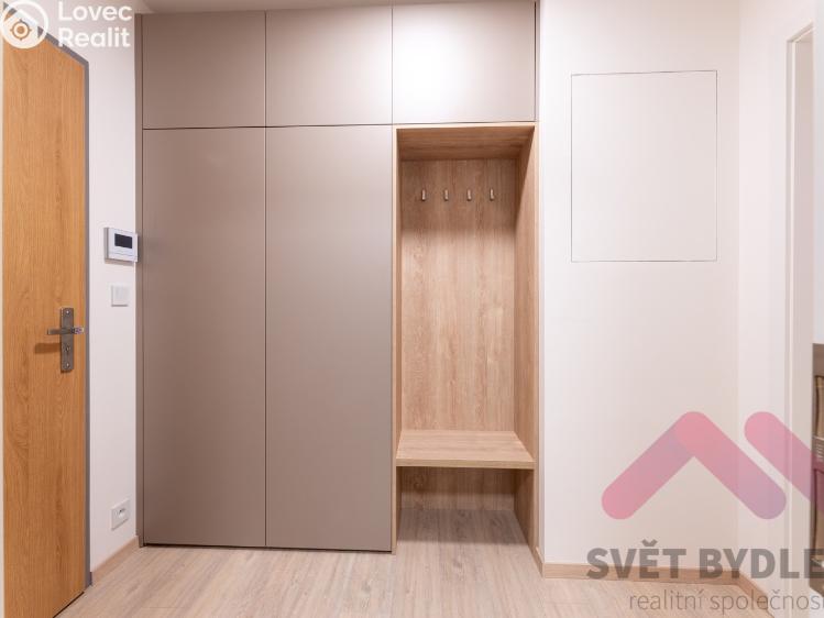 Pronájem bytu 2+KK Praha, Laudova 1004/24 č. 14