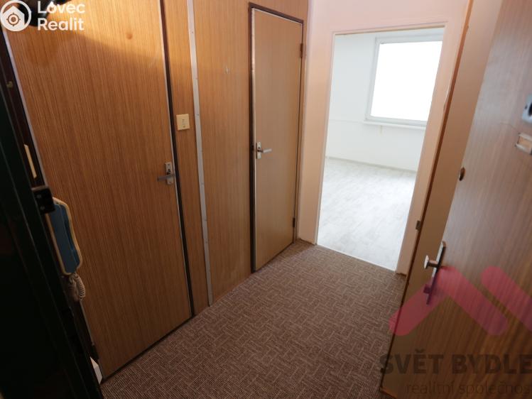 Pronájem bytu 1+KK Praha, Bazovského 1115/11 č. 11