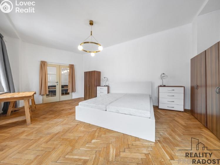 Pronájem bytu 3+1 Praha, Krocínova č. 2