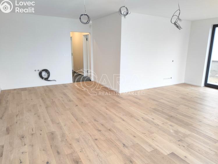 Prodej bytu 4+KK Vysoký Újezd, Na Výsluní 353 č. 8