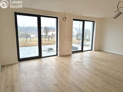 Prodej bytu 4+KK Vysoký Újezd, Na Výsluní 353 č. 4