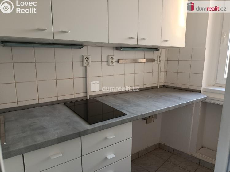 Pronájem bytu 1+KK Praha 4, Týmlova č. 11