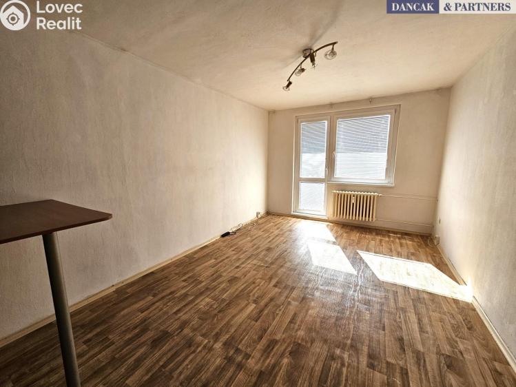 Pronájem bytu 1+KK Frýdek-Místek, Smetanova č. 4