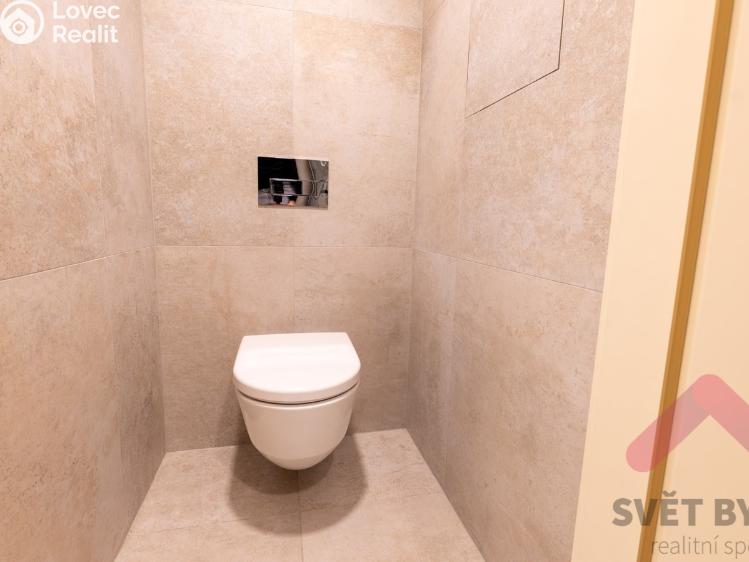 Pronájem bytu 1+KK Praha 3, Šrámkové 2934/2 č. 19