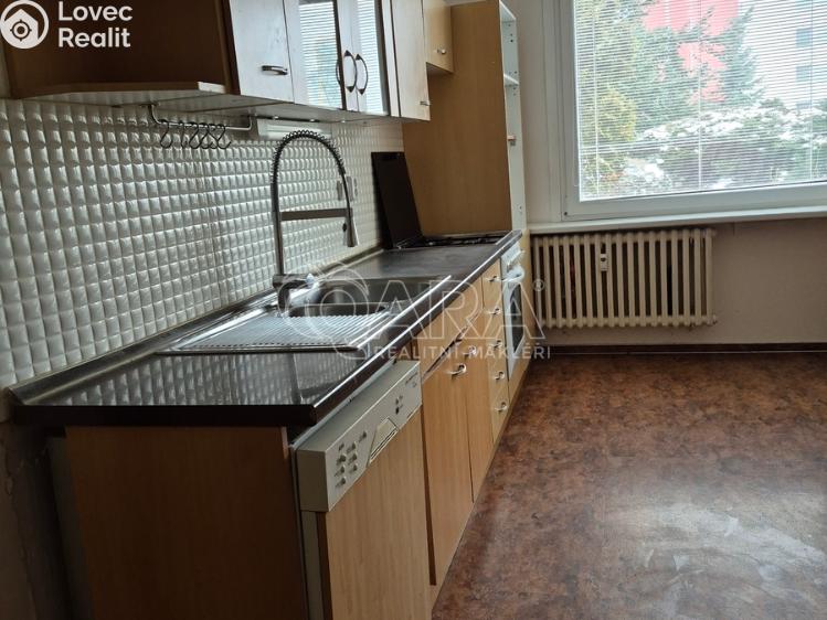 Pronájem bytu 3+1 Praha, Svídnická 507/5 č. 2