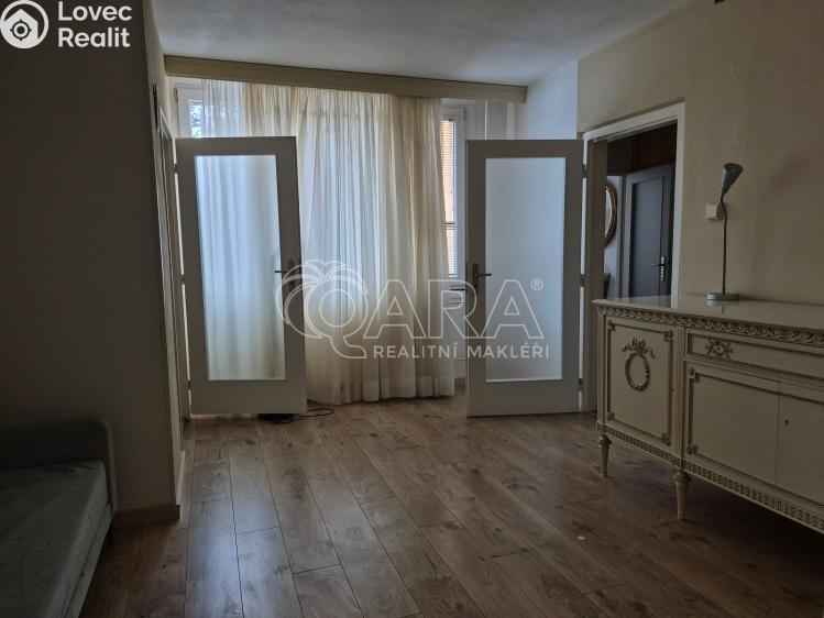 Pronájem bytu 3+1 Praha, Svídnická 507/5 č. 5